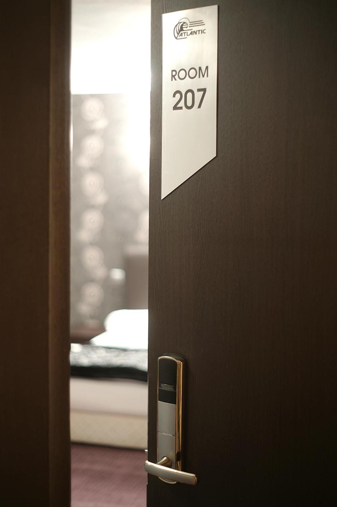 Atlantic Hotel - Free Parking Софія Екстер'єр фото